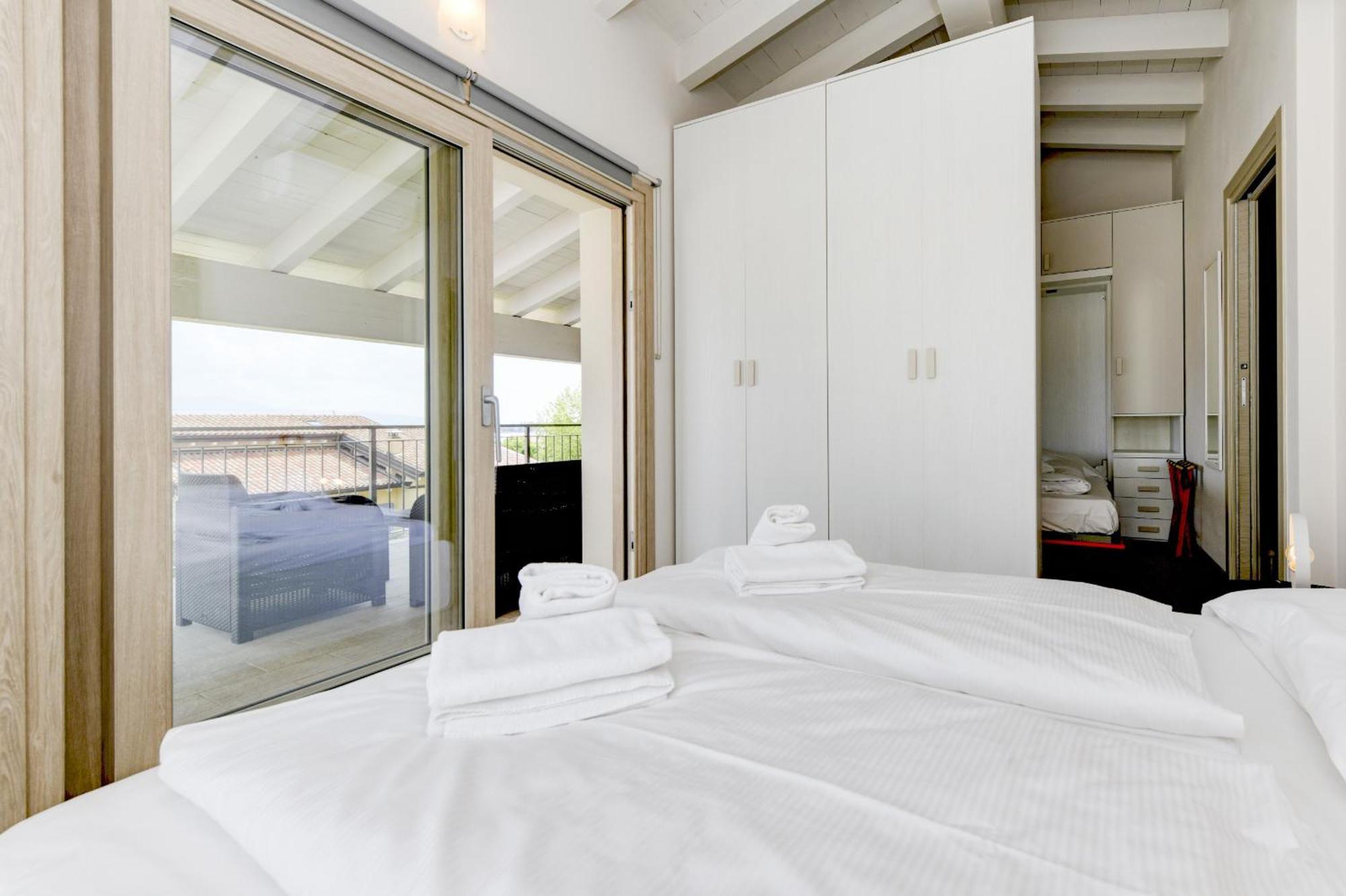 Villa Gardaliva 2 Manerba del Garda Esterno foto