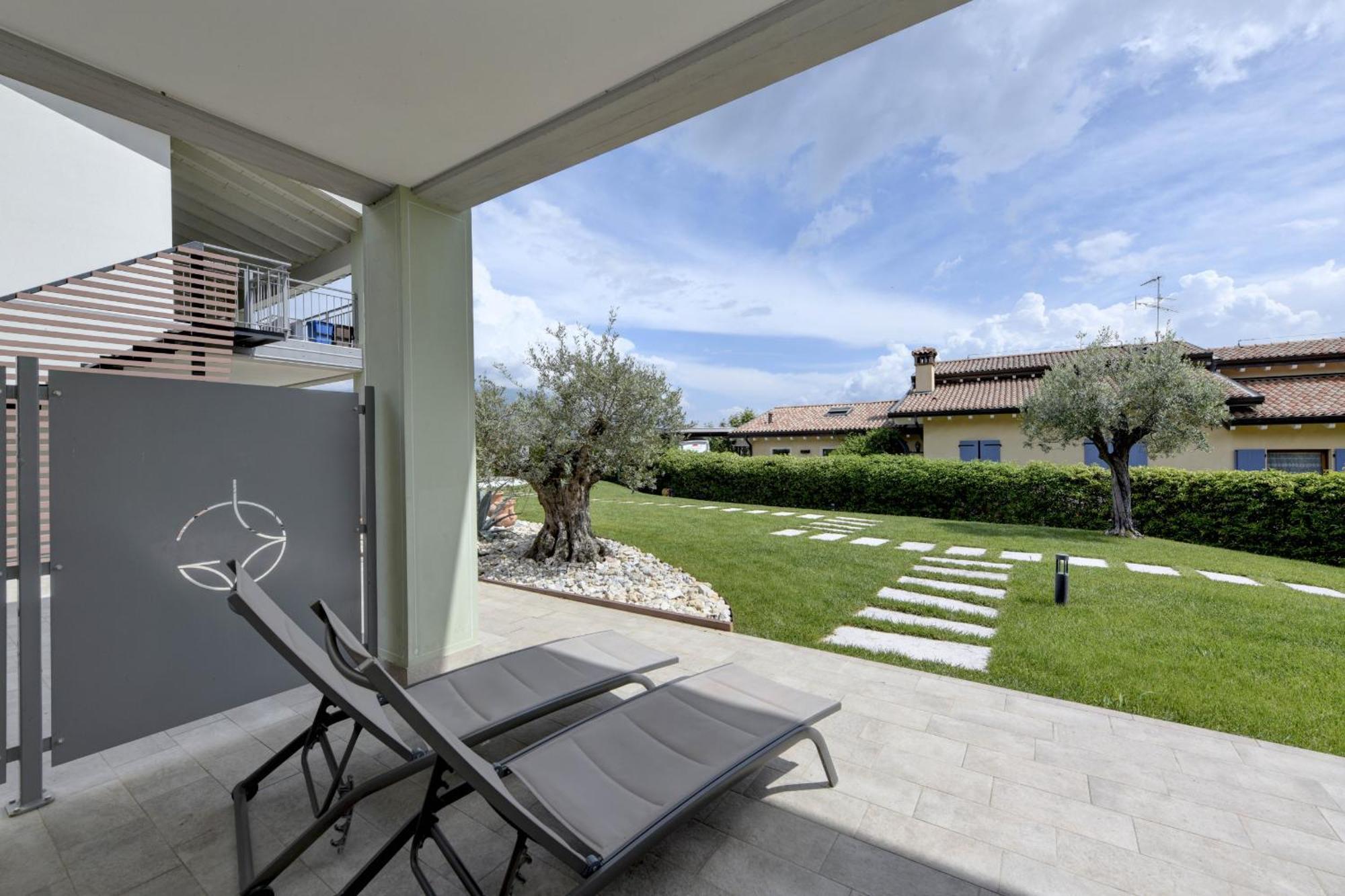 Villa Gardaliva 2 Manerba del Garda Esterno foto